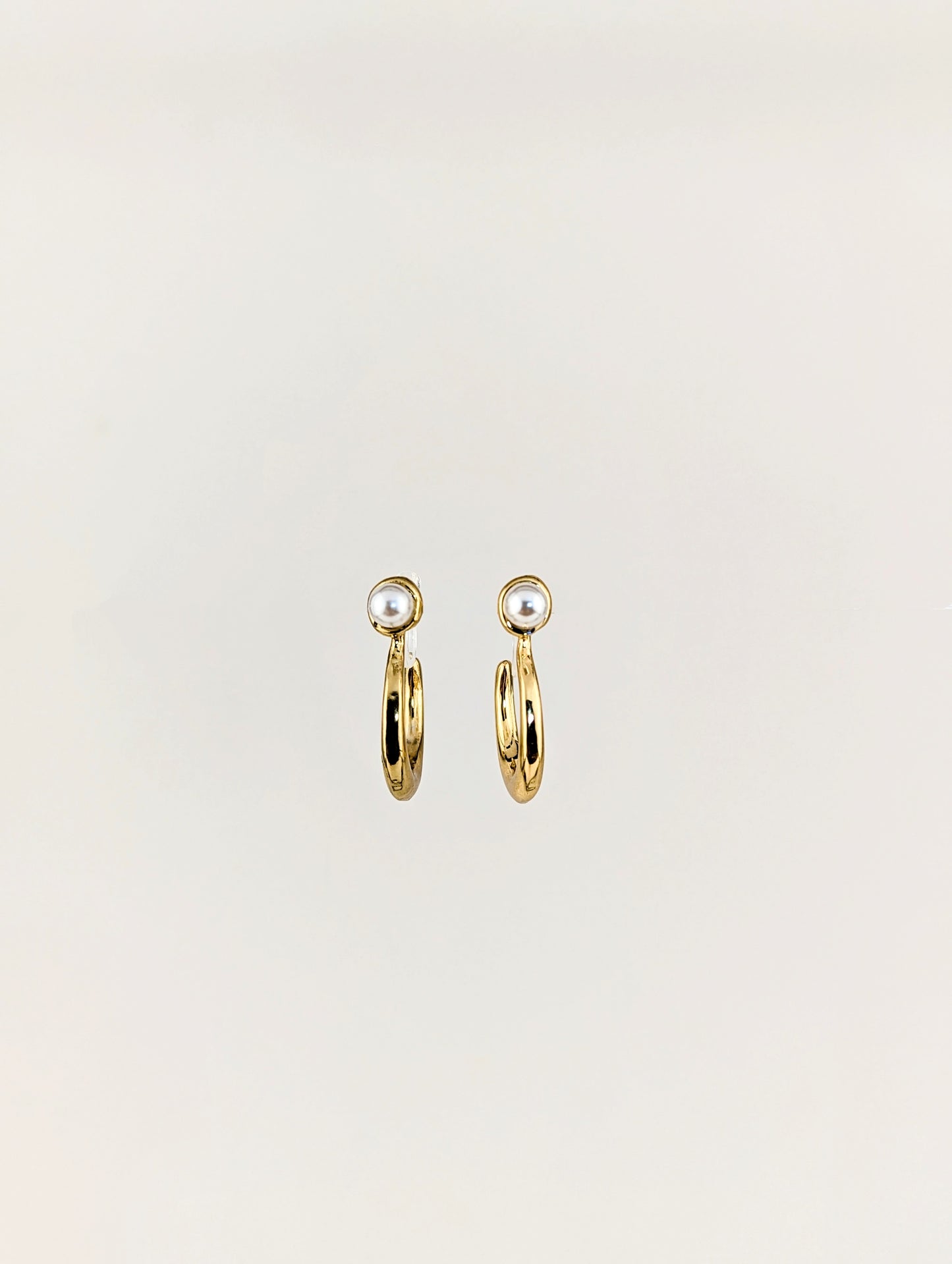 Pearl Gold Hook Clip-on Earrings