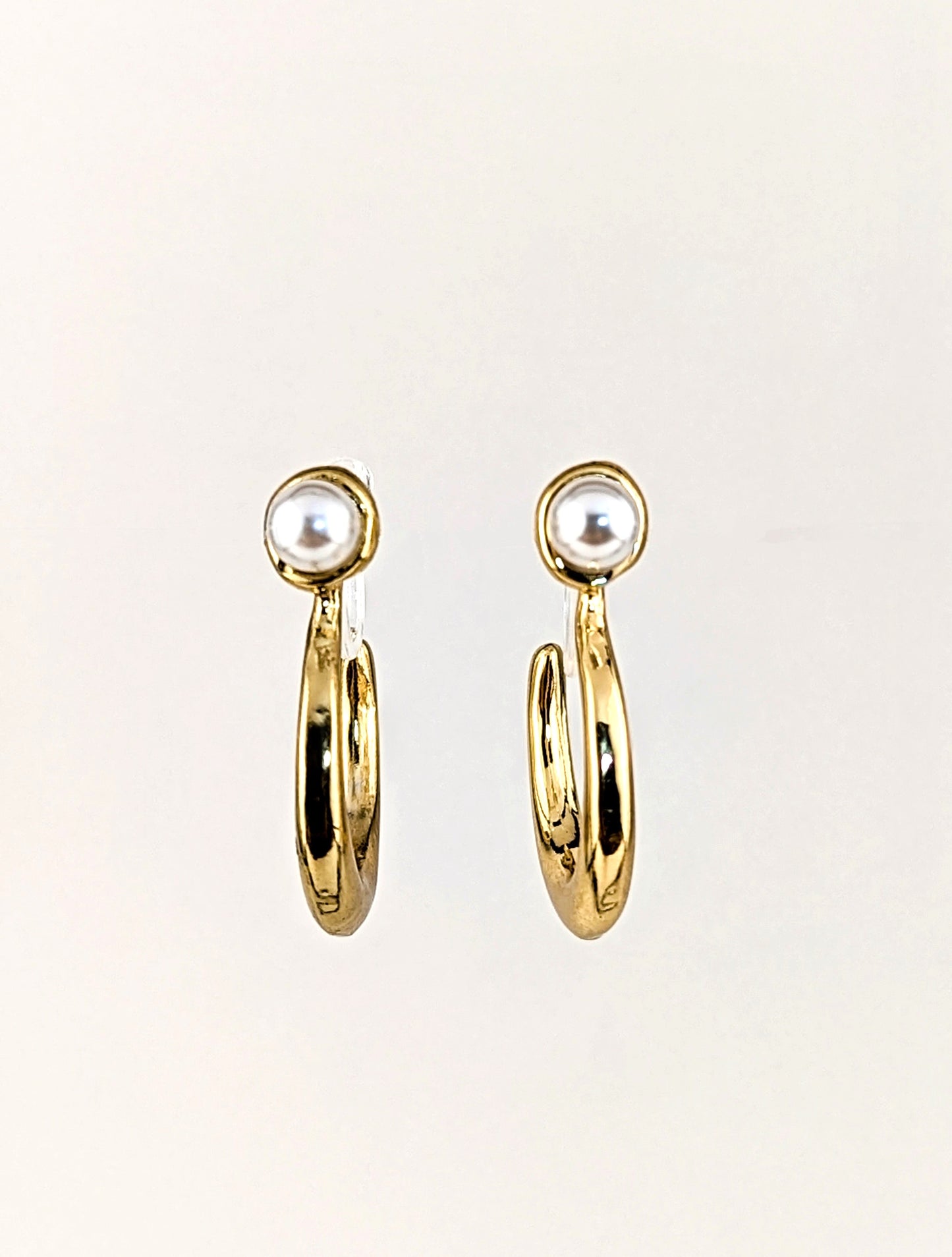Pearl Gold Hook Clip-on Earrings