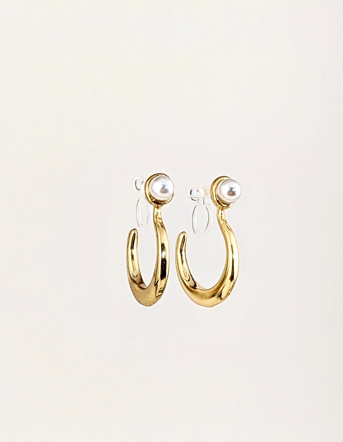 Pearl Gold Hook Clip-on Earrings