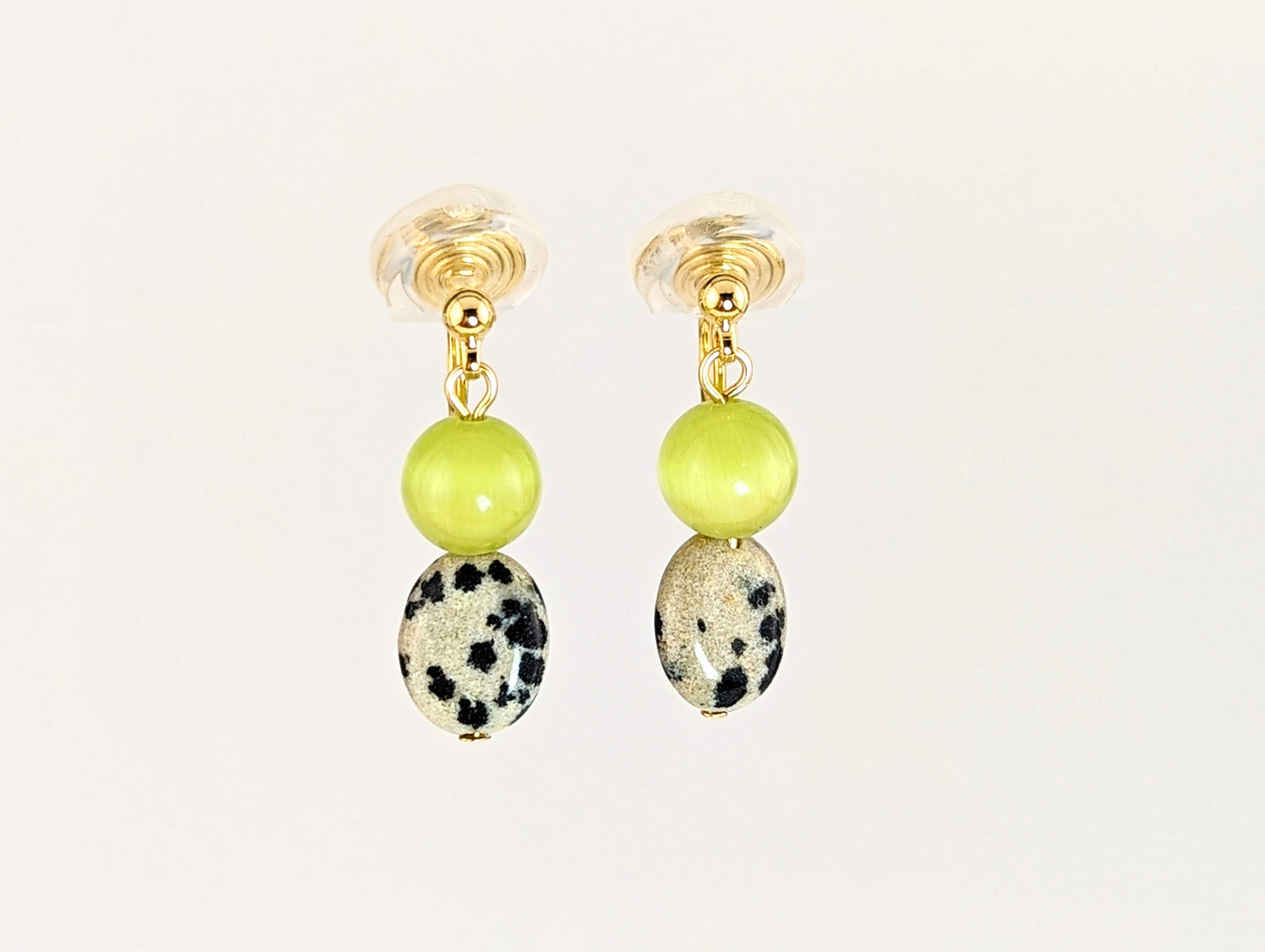 Stone Breeze White Green Dangle Clip-on Earrings