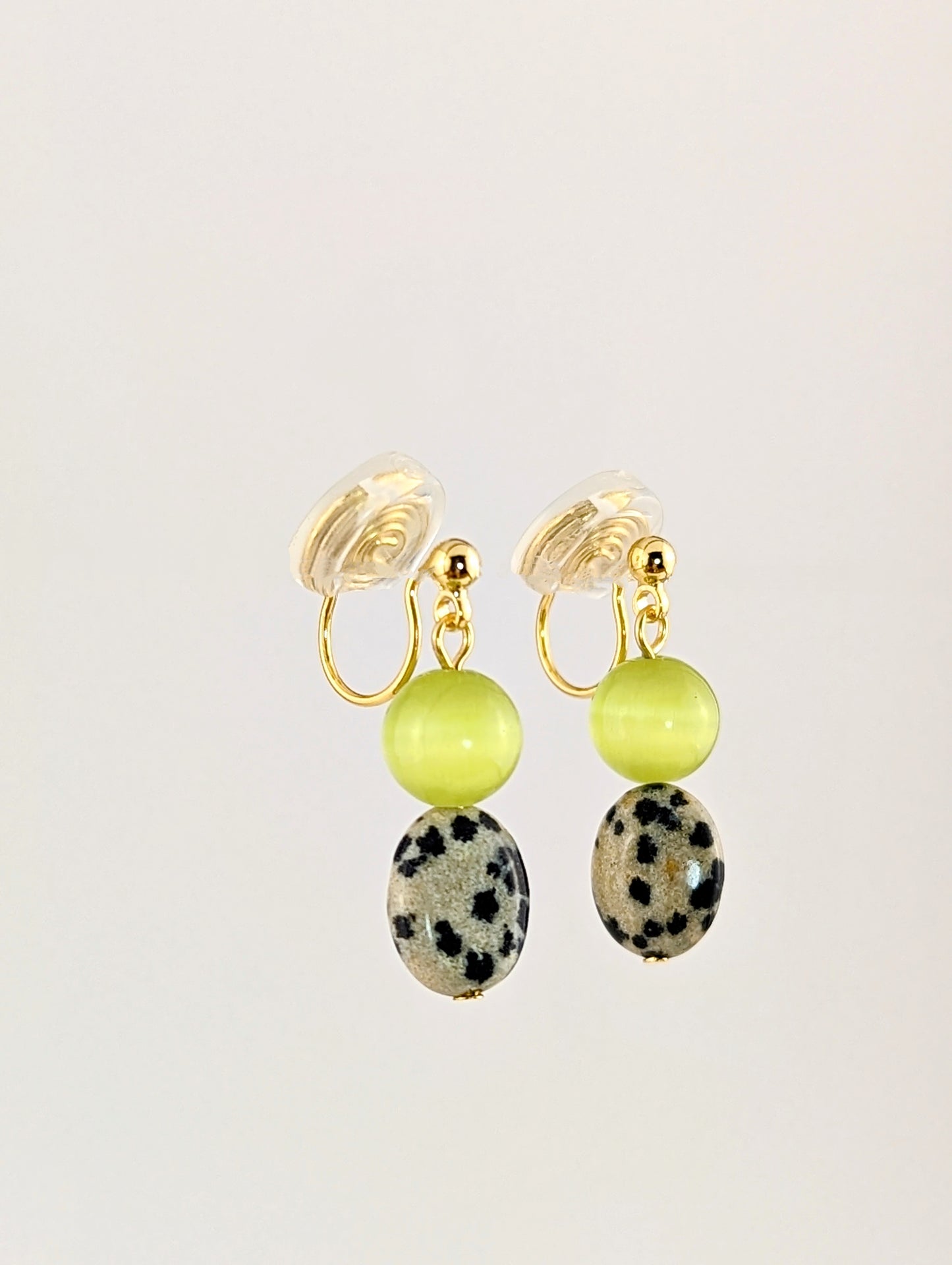 Stone Breeze White Green Dangle Clip-on Earrings