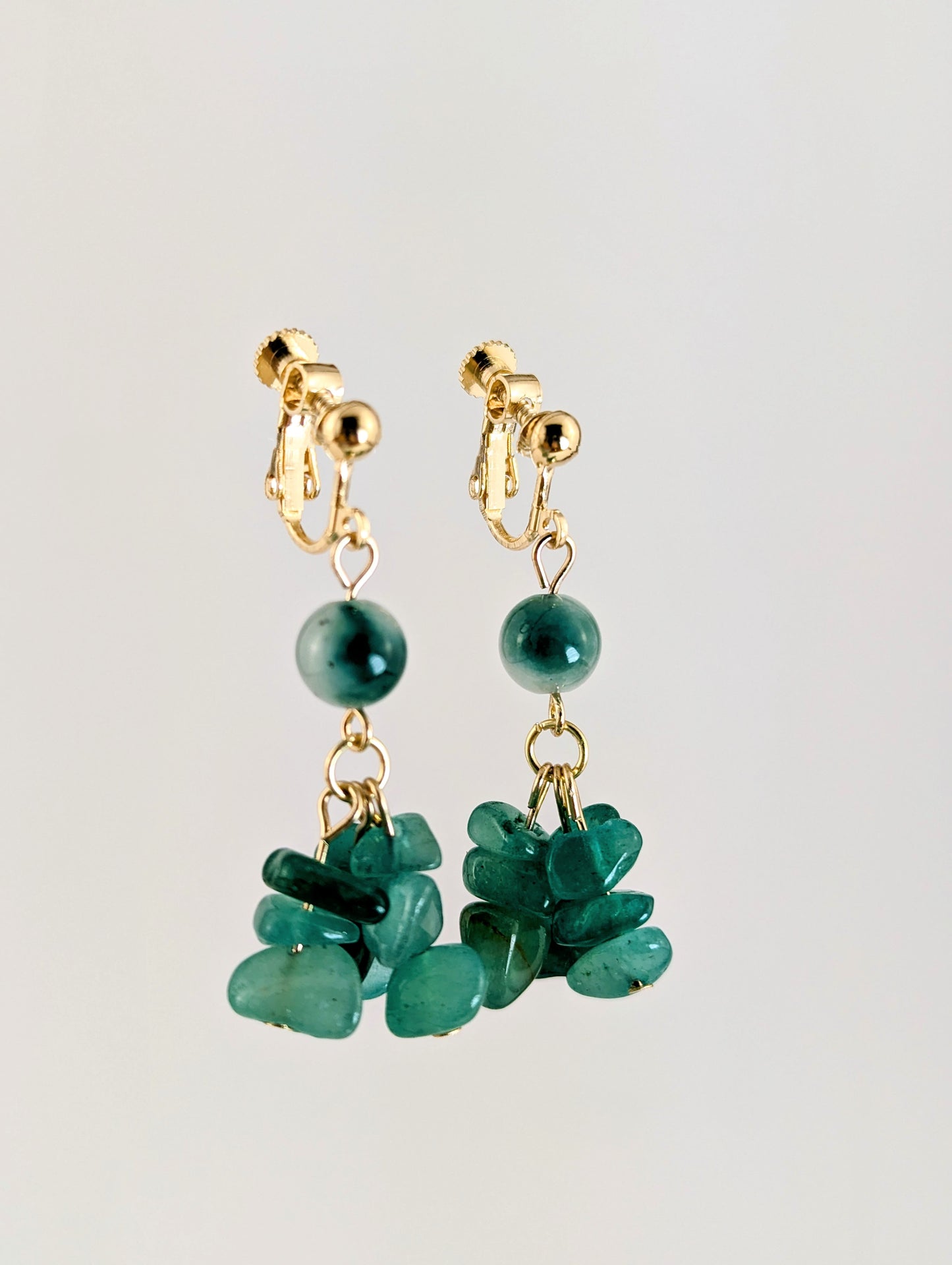 Stone Green Forest Dangle Clip-on Earrings