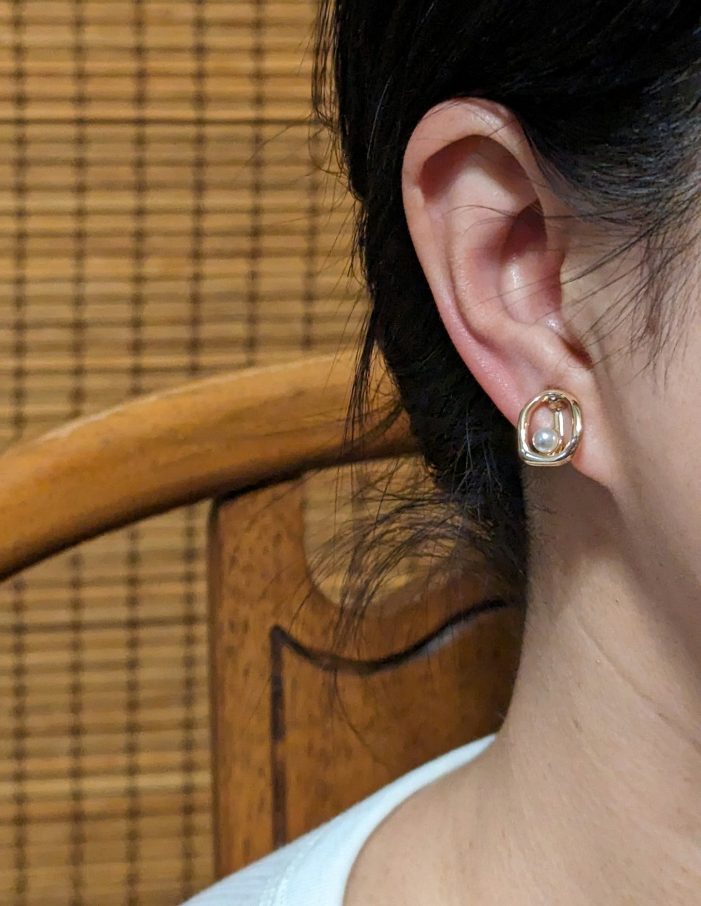 Daily Charm Pearl Gold Clip-on Earrings