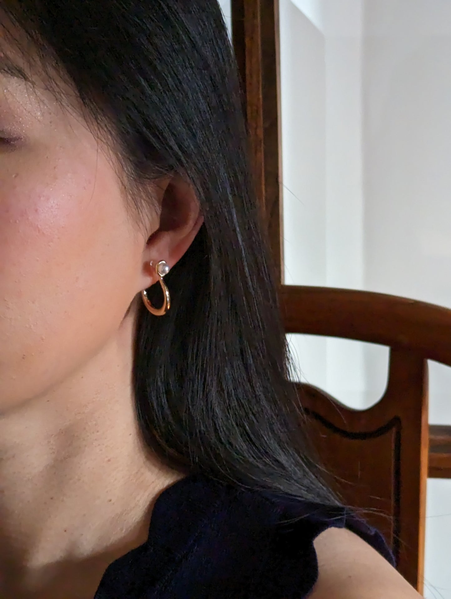 Pearl Gold Hook Clip-on Earrings