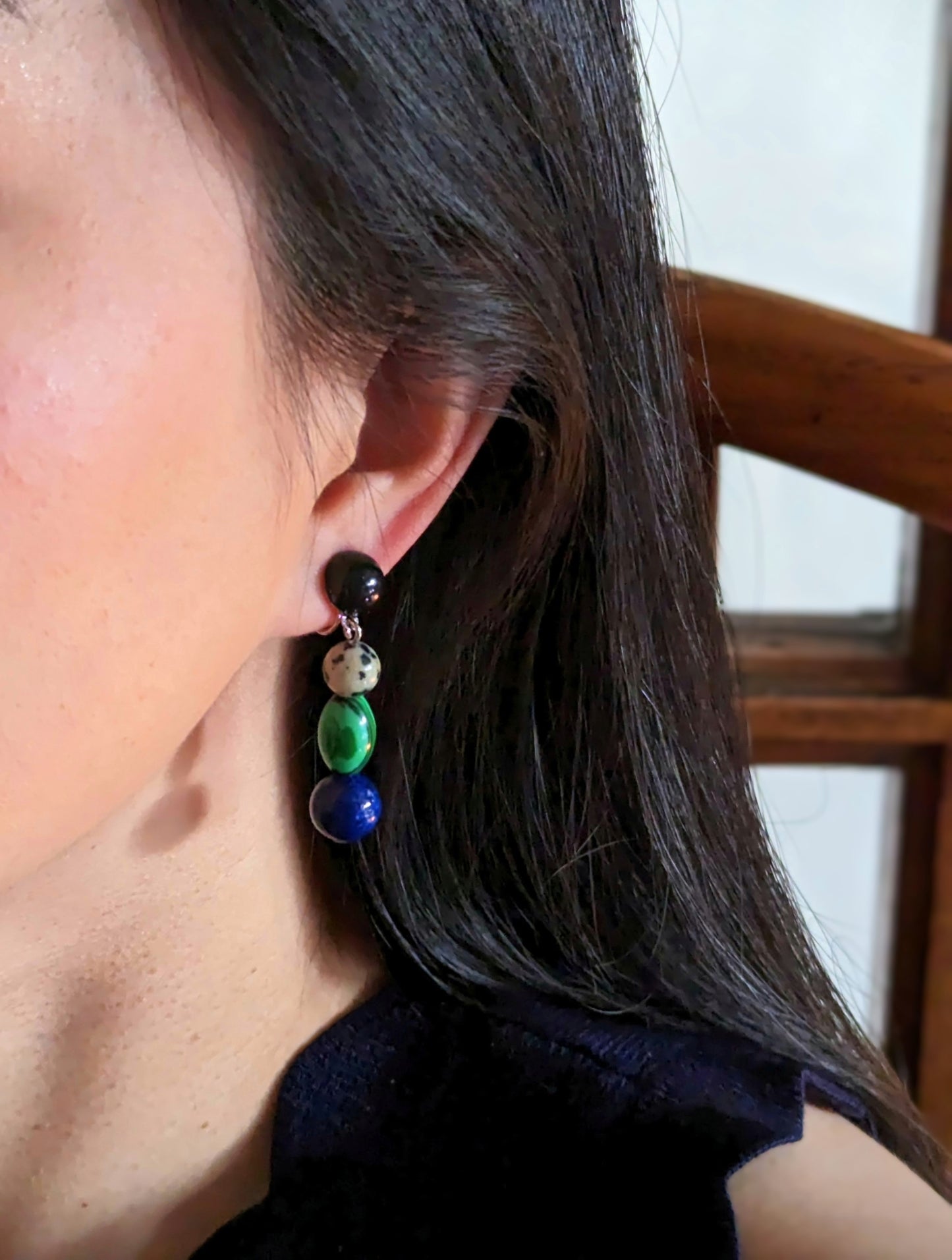 Stone Tango Blue Green Black Dangle Clip-on Earrings