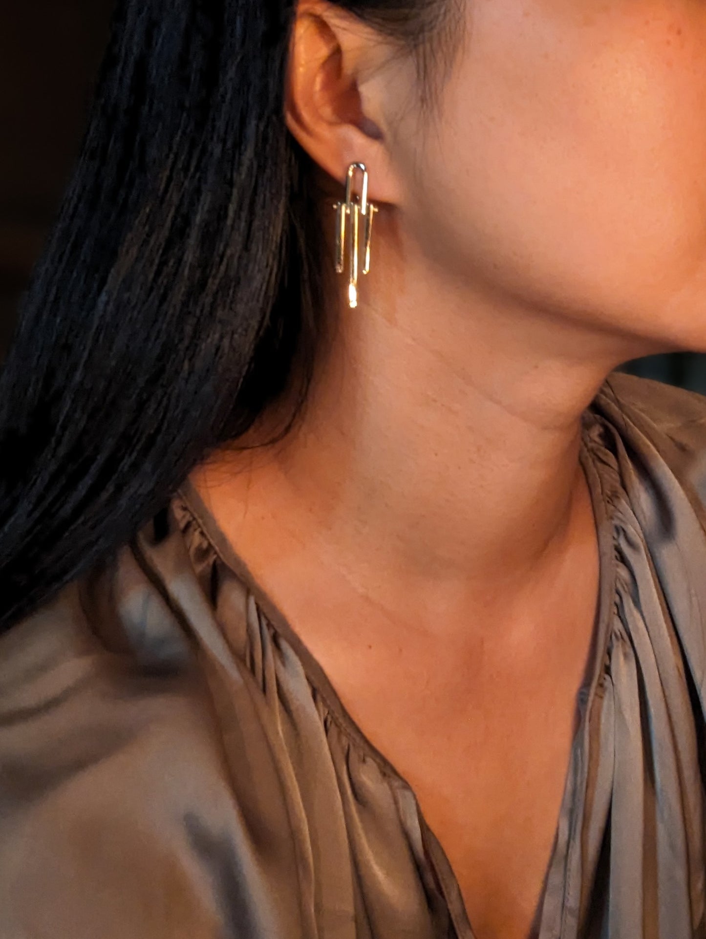 Sleek Link Gold Clip-on Earrings
