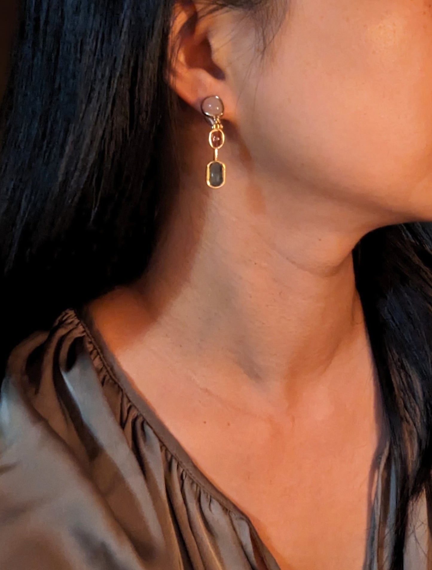 Glamor Mismatched Dangle Clip-on Earrings