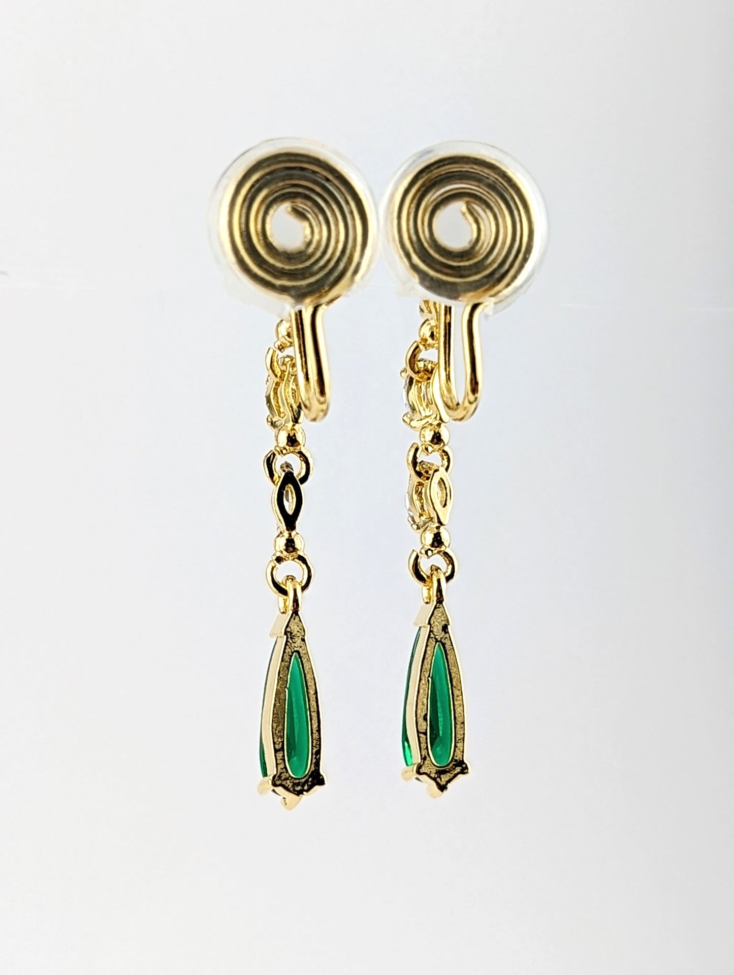 Green Dew Drop Gold Dangle Clip-on Earrings