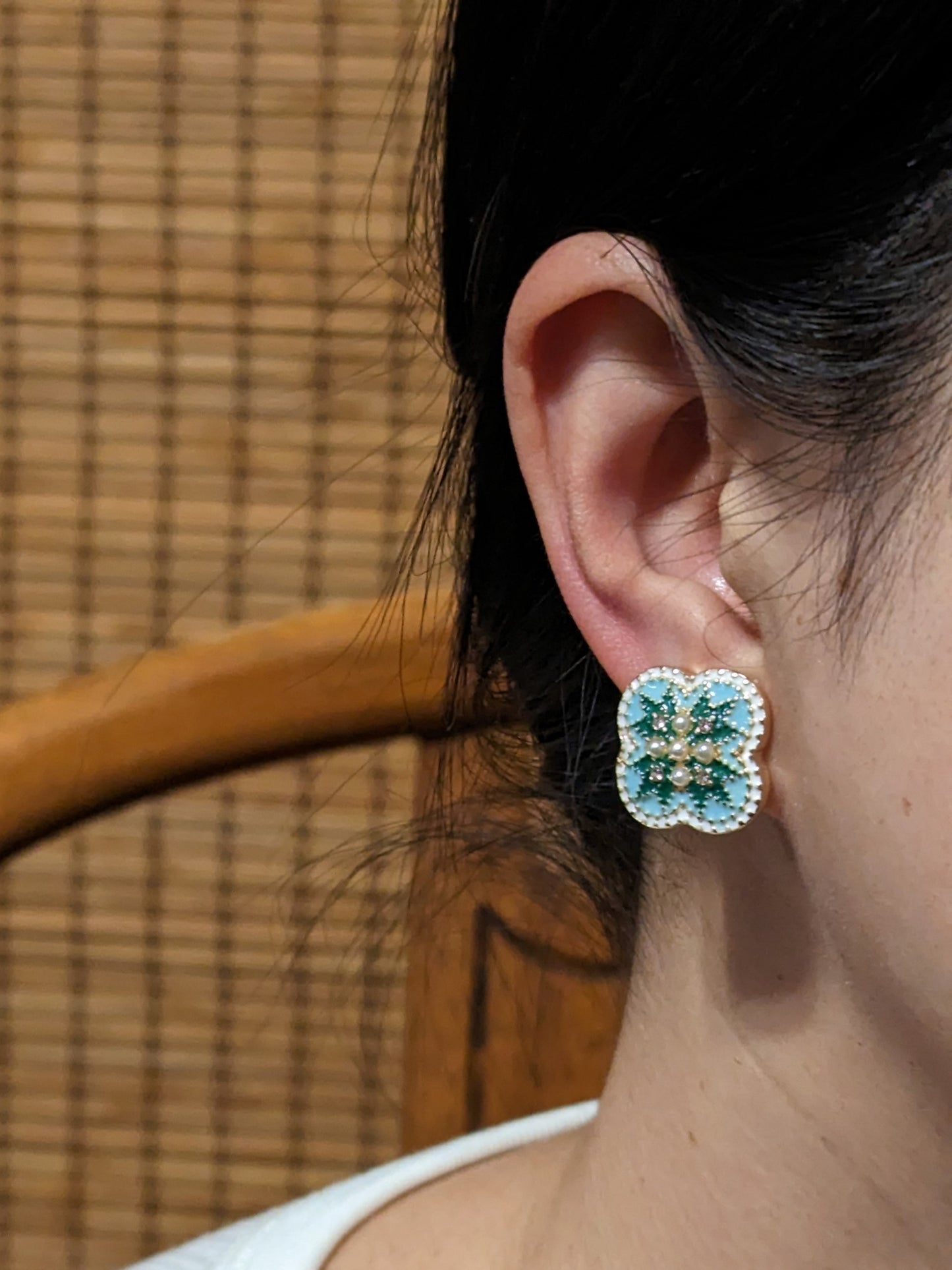 Minty Green Flower Enamel Clip-on Earrings